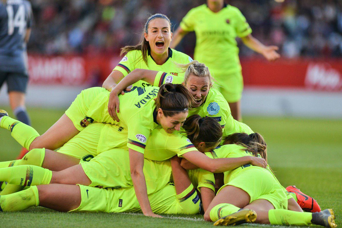🚩 FULL TIME | #UWCL
FC Barcelona Femení 1 - 0 FC Bayern Munich Women
⚽️ @kheirahamraoui (63’)
To Mini Estadi with a crucial away goal.