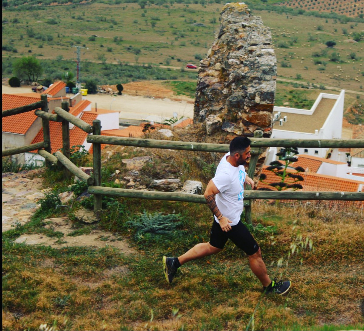 Volveré pronto 🤟🤟🤟🤟🤟.

Ya queda menos ✊✊✊✊✊.

Sacrificio + Disciplina = Éxito 

afull.es

<a href="/afull/">oscar</a>.es

#afull #entreno #entrenamientos  #sport
 #trails  #deportes #tupuedes #entrenadiferente #toniseko #atrails