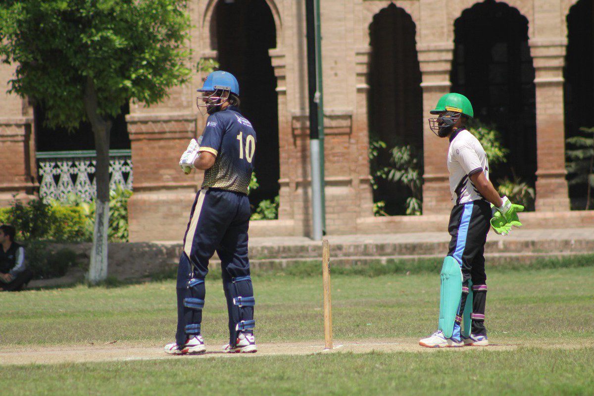 IftikharZarak's tweet photo. #PeshawarT10 #Eyn #PYF https://t.co/chhUNwqWNr