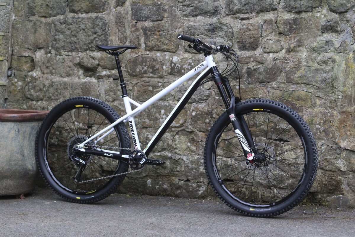 UKMTB_Chat's tweet photo. Does anyone have any info or experience with any of these frames for my next build? What would you choose and why? I ride mostly trail centres and mountain single track...

- @Trillioncycles Prime
- @KingdomBike Vendetta X2
- Nordest Lacrau 
- @Curtisbikes AM7

#UKMTBChat https://t.co/Jhooh1F0zN