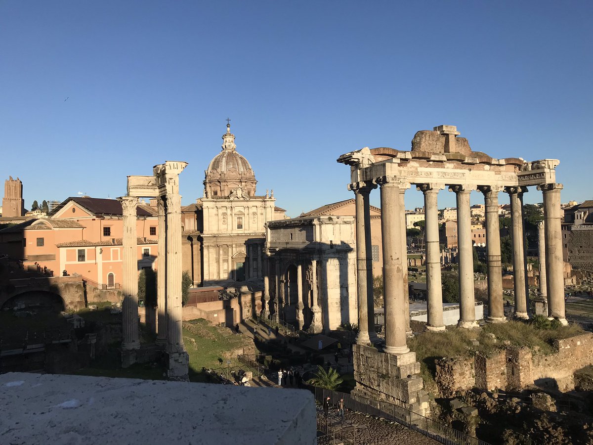 Buon compleanno #Roma ❤️                  #lacittapiubelladelmondo 🌹