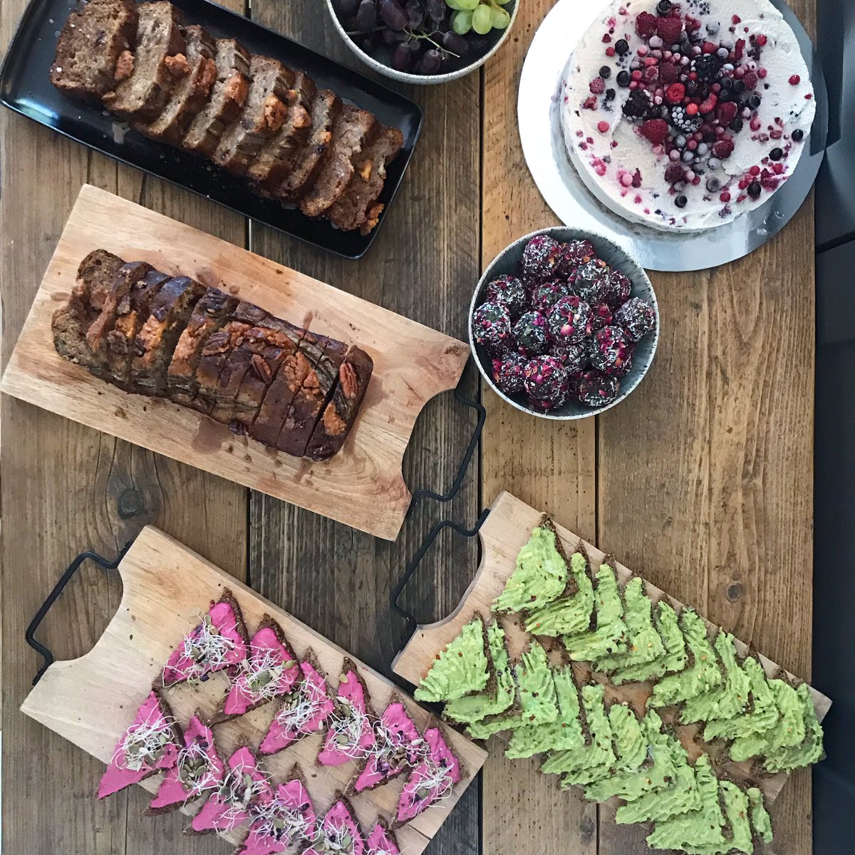 zanaoconnell's tweet photo. Want to say a HUGE thank you to everyone that came and shared our first ever Yogi Brunch with us yesterday! 😄
What a magical day, your support means the world.. my heart is very, very full 🥰🥰🥰 @drinkyogijuice https://t.co/oT2G4kR29D