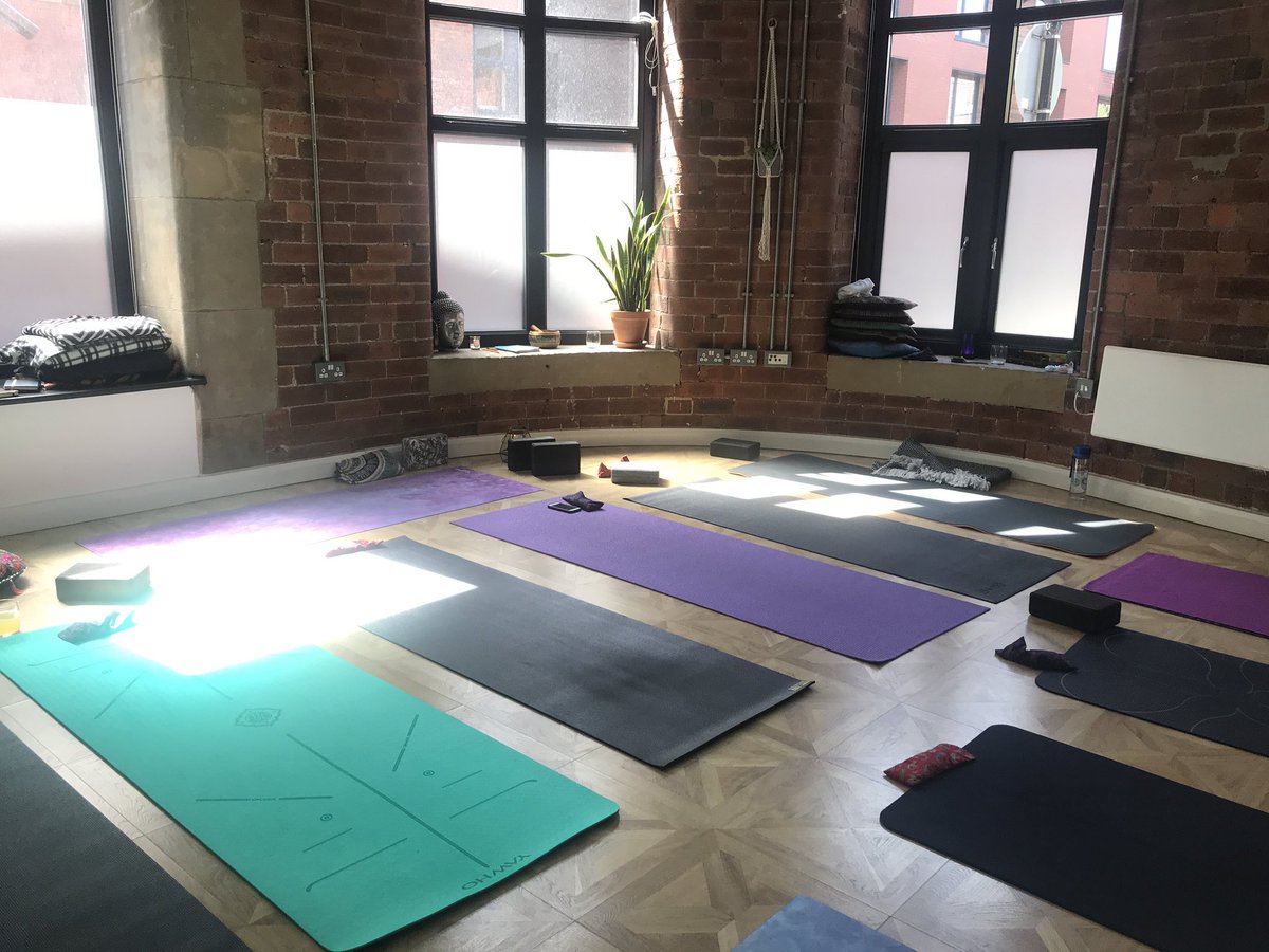 zanaoconnell's tweet photo. Want to say a HUGE thank you to everyone that came and shared our first ever Yogi Brunch with us yesterday! 😄
What a magical day, your support means the world.. my heart is very, very full 🥰🥰🥰 @drinkyogijuice https://t.co/oT2G4kR29D