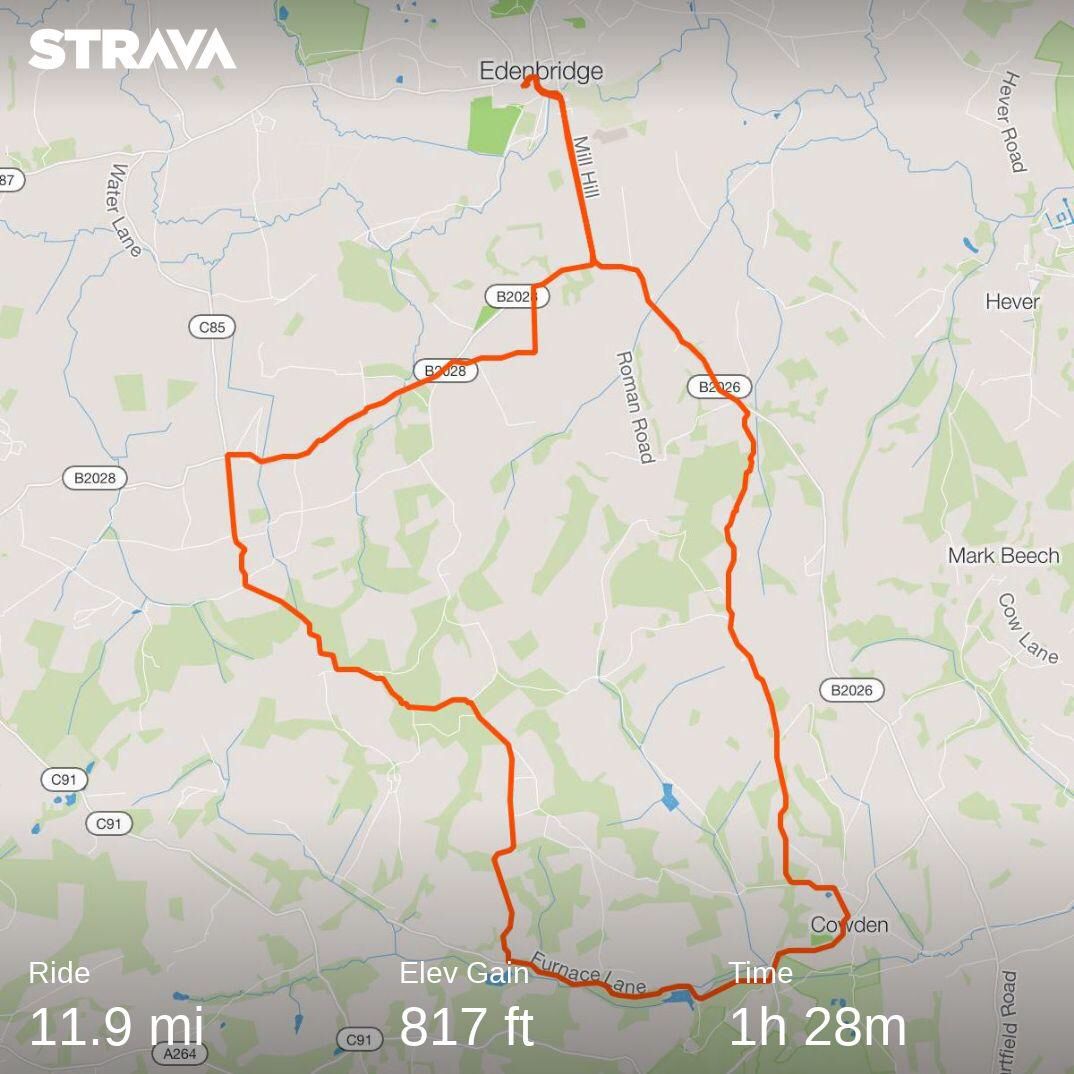 Stewpjohnson's tweet photo. Not a bad way to end Easter Sunday, out on the local trails #Mtb #gtlts #offroad #timeforabeer https://t.co/NxzCMegaVQ