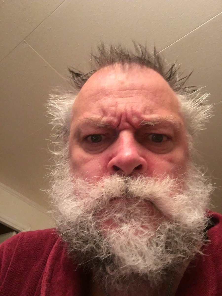 Papanomaly tweet media