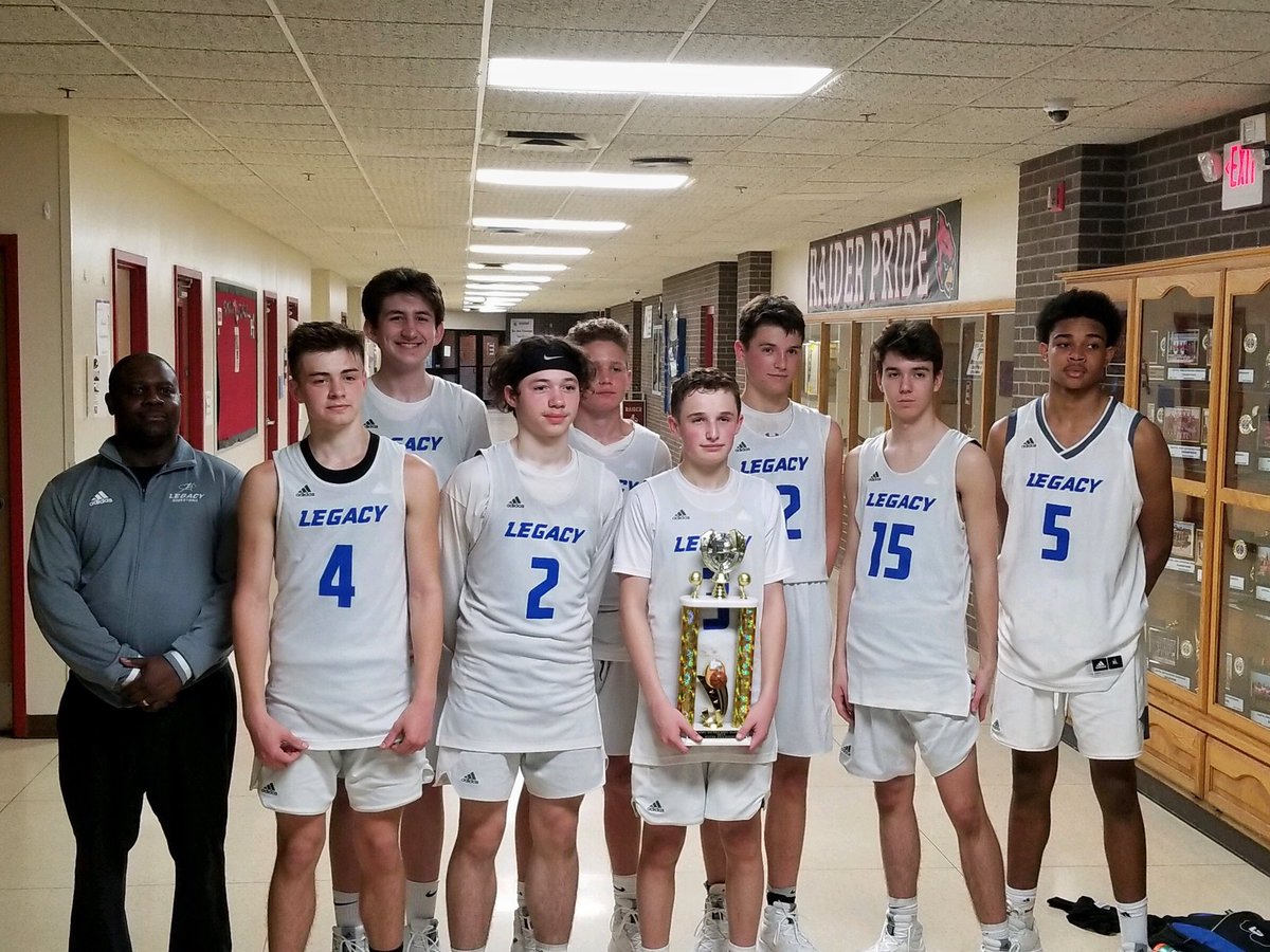Di_Mo5's tweet photo. Congrats to @LegacyMI_Bball blue team #2022 Winners in Silver Bracket #backtobackweeks great job Boys! Next stop Indy #basketballforlife https://t.co/mKzieRXkTb