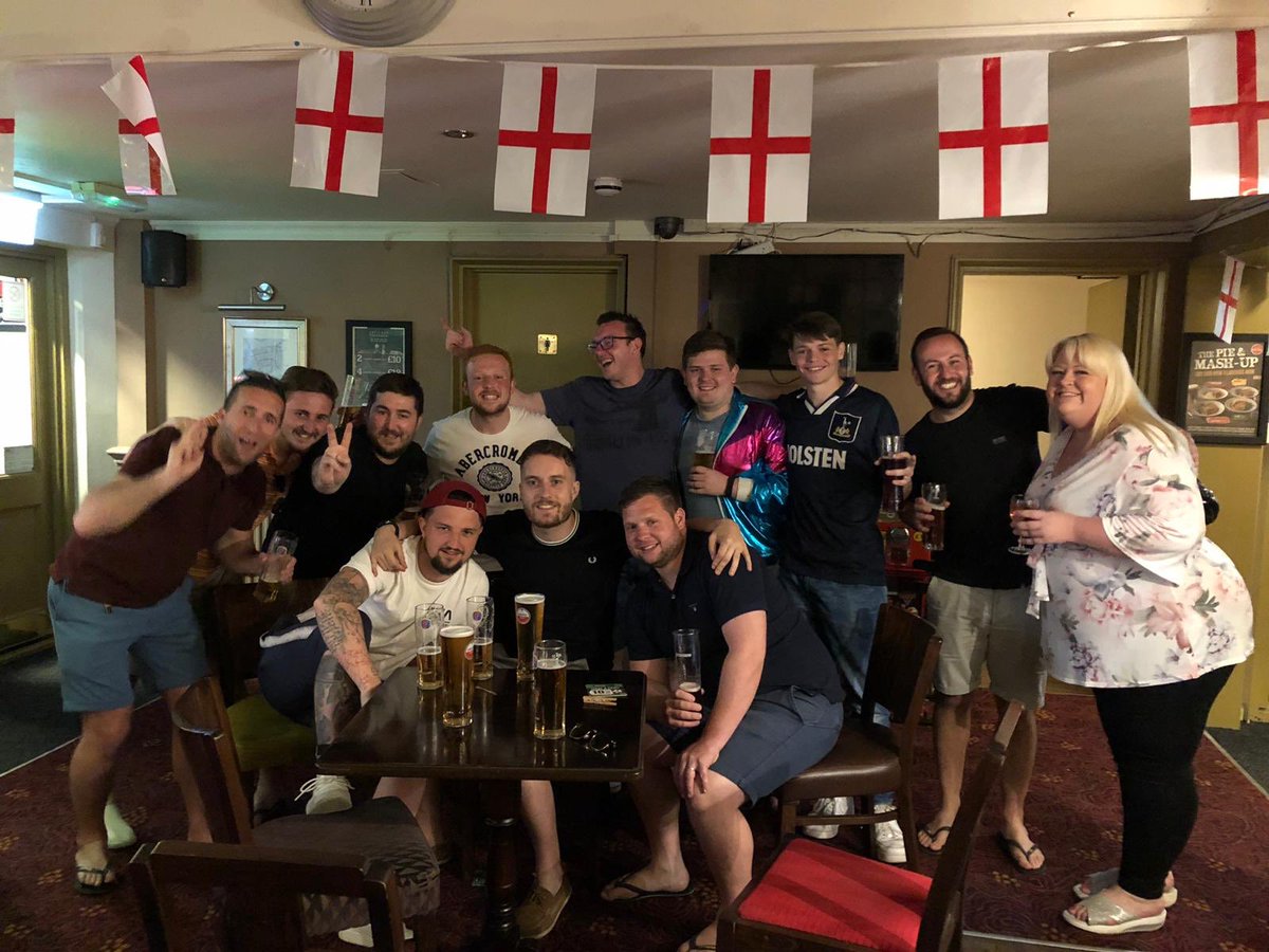 Happy Easter! 🐣⚽️