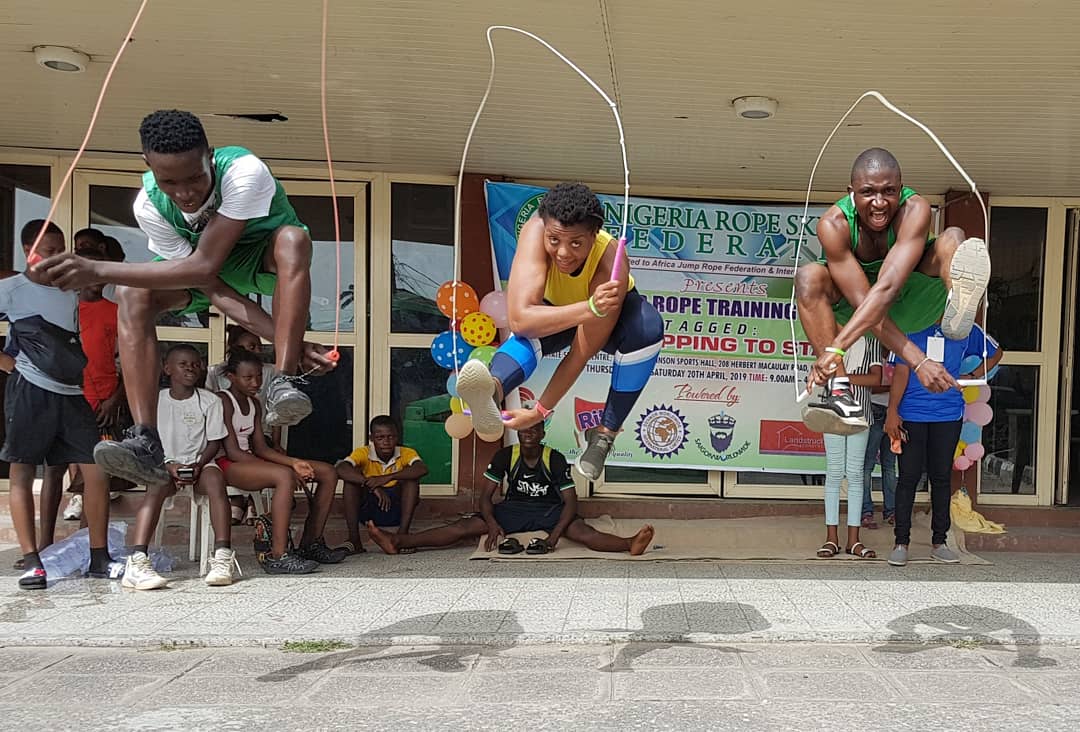 KeoMokolopo's tweet photo. African jump rope training workshop concluded in Lagos. Thanks @WorldJumpRope for making it possible. Africa is indeed growing. #onecountryatatime
#nigerianropeskippingfed your hospitality was amazing.
#โฅ๏ธjumprope https://t.co/eoMPLGlsLO
