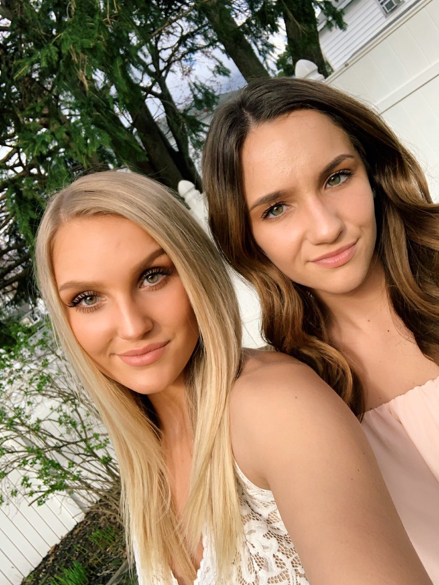 jctenney23's tweet photo. hoppy Easter from the Tenney sisters🐰💛💐 https://t.co/9bjdQ5njrs