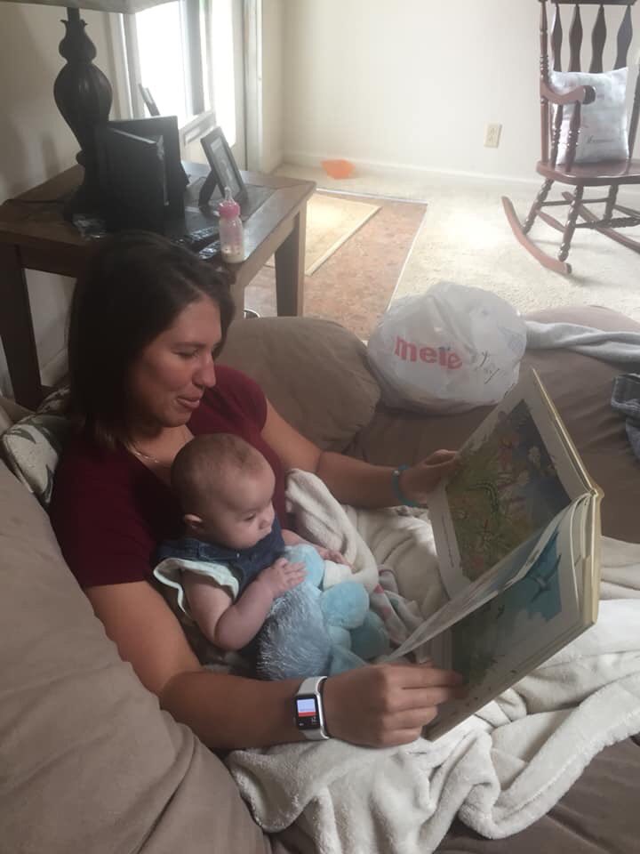 MrsLindsey2's tweet photo. Harper got her 20 minutes in today. Did you? #letsread20 https://t.co/RMcxzkmymu