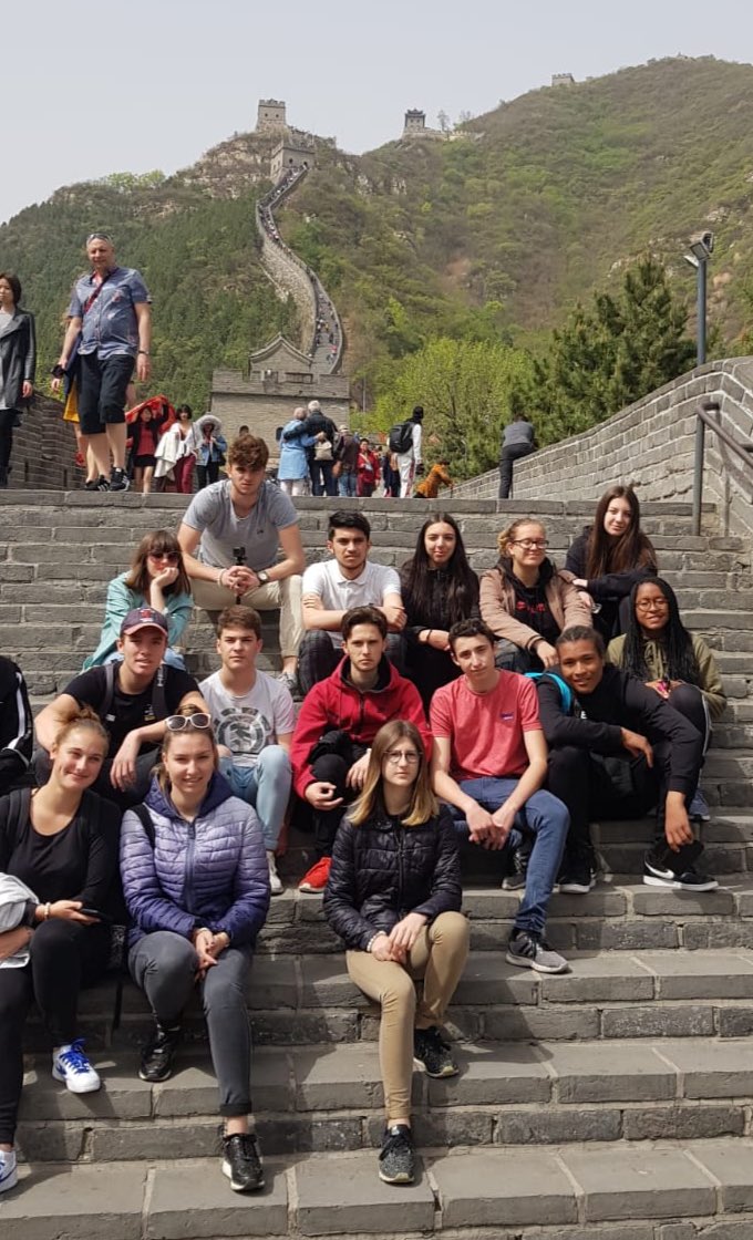 StDenisAnnonay's tweet photo. Aujourd’hui notre délégation française avait rendez-vous pour la visite de la Grande Muraille de Chine pour clôturer le périple en Chine 🇨🇳 Notre groupe, actuellement en vol ✈️ pour le retour en France, rentre avec de très belles choses à raconter... @China_Forum @StDenisAnnonay https://t.co/rGpLhDRFHH
