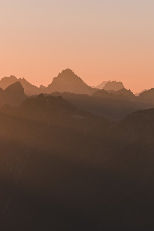 AppWonderwall's tweet photo. Photo of the day: Mountains | by Erika Goodthing https://t.co/KiFN6k3DRe https://t.co/CiPN66rlD6
