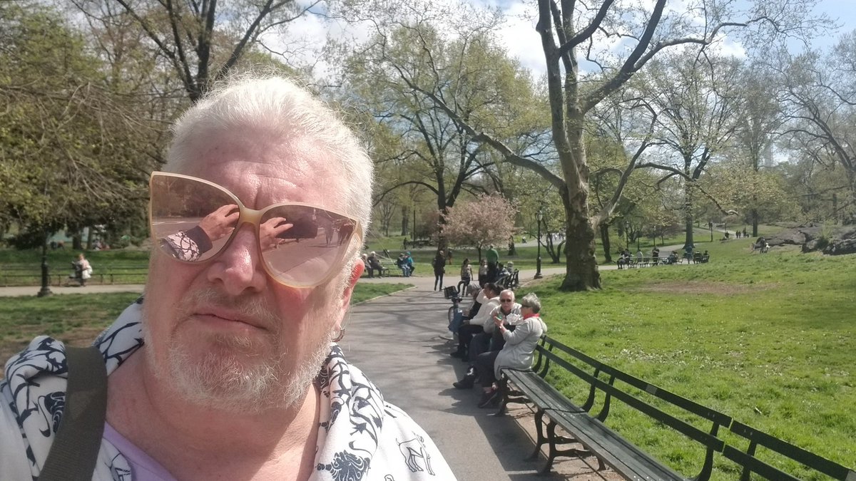 tymmoss's tweet photo. Something I rarely do...

Just go into Central Park and chill for a while.

Happy Easter to me!

@tymmoss #centralpark #nycsites #lifeoftym #gaymoviestar #lgbtactivist https://t.co/AzGdIuiRoH