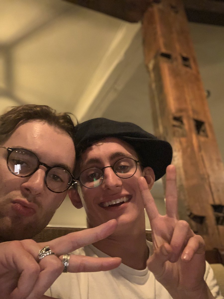 frasersoper's tweet image. 