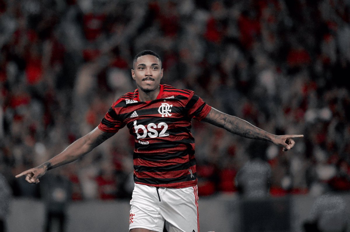 aniicrx's tweet photo. O CAMPEÃO VOLTOU #FLAxVAS #VamosFlamengo https://t.co/tWNFZFIMGS