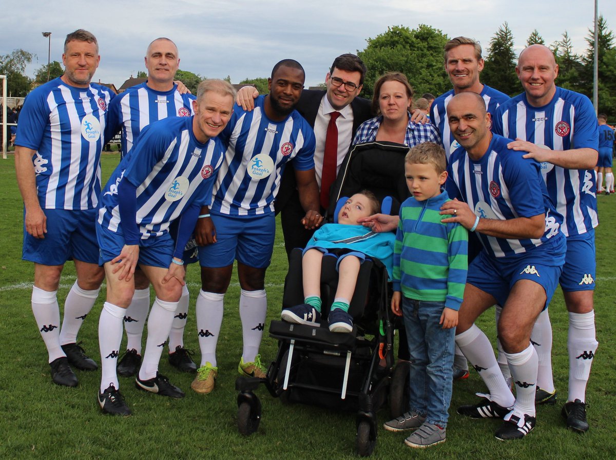 northernpromise's tweet image. Huge week next week. Two teams to pull out of the bag..

First up on May 4th a Celeb side to take on the National England Deaf Football team, &amp;amp; then May 25th a Manchester United side to take on Joseph's Goal Latics Legends.

Both games are at Ashton Town.

#charity #timetoproduce