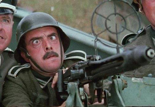 D4tQY42XoAAn4-h?format=jpg&name=small