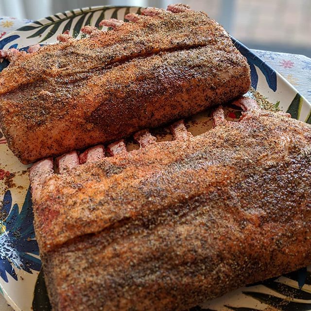 BBQCentralShow's tweet photo. 2 racks of lamb getting ready to hit the @pitbarrel. Seasoned with @bigpoppasmokers Little Louie's Season salt and @pandlsteaks original steak rub!
.
.
.
#bbq #barbecue #bbqcentral #bbqcentralshow #hostwiththemost #backyardgriller #rubitdown #radio #radi… https://t.co/eCjvwrL6MY https://t.co/64iT7rRN3f