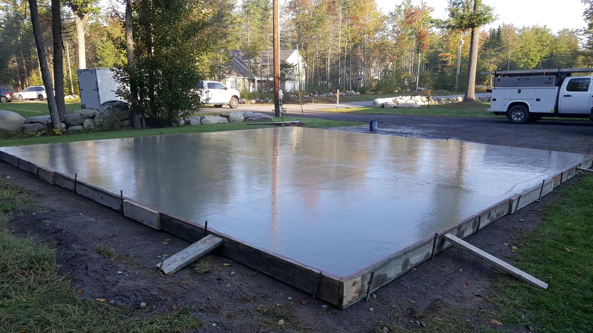 CreteExpert's tweet photo. Just starting out in the concrete business? Learn the basics! Here is how to form and pour a concrete slab: https://t.co/hMBBT1Kyp2
For a more in depth lesson, buy my concrete slab course!
https://t.co/K39h8s5QBS
#pourconcreteslab #formconcreteslab #concreteslab #howtoconcrete https://t.co/zV37cCiuD4