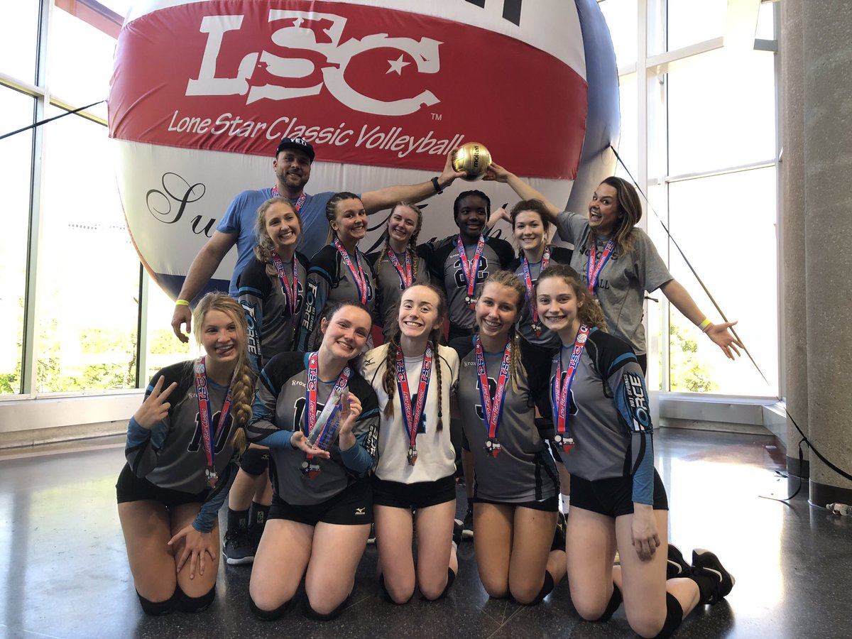 Congrats to 17’s for winning Gold at their last tourney at Lone Star Classic!!