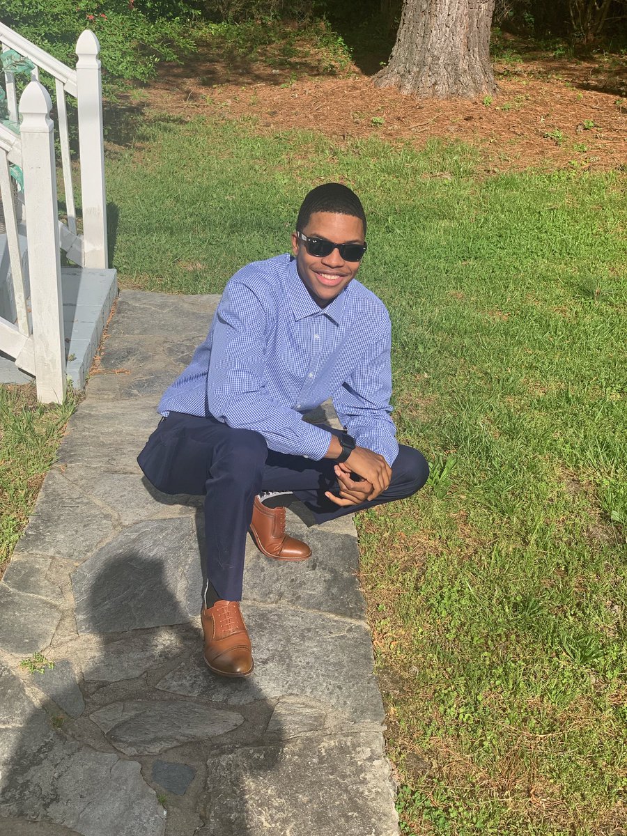 wayoftroy's tweet image. resurrection sunday 🙏🏽