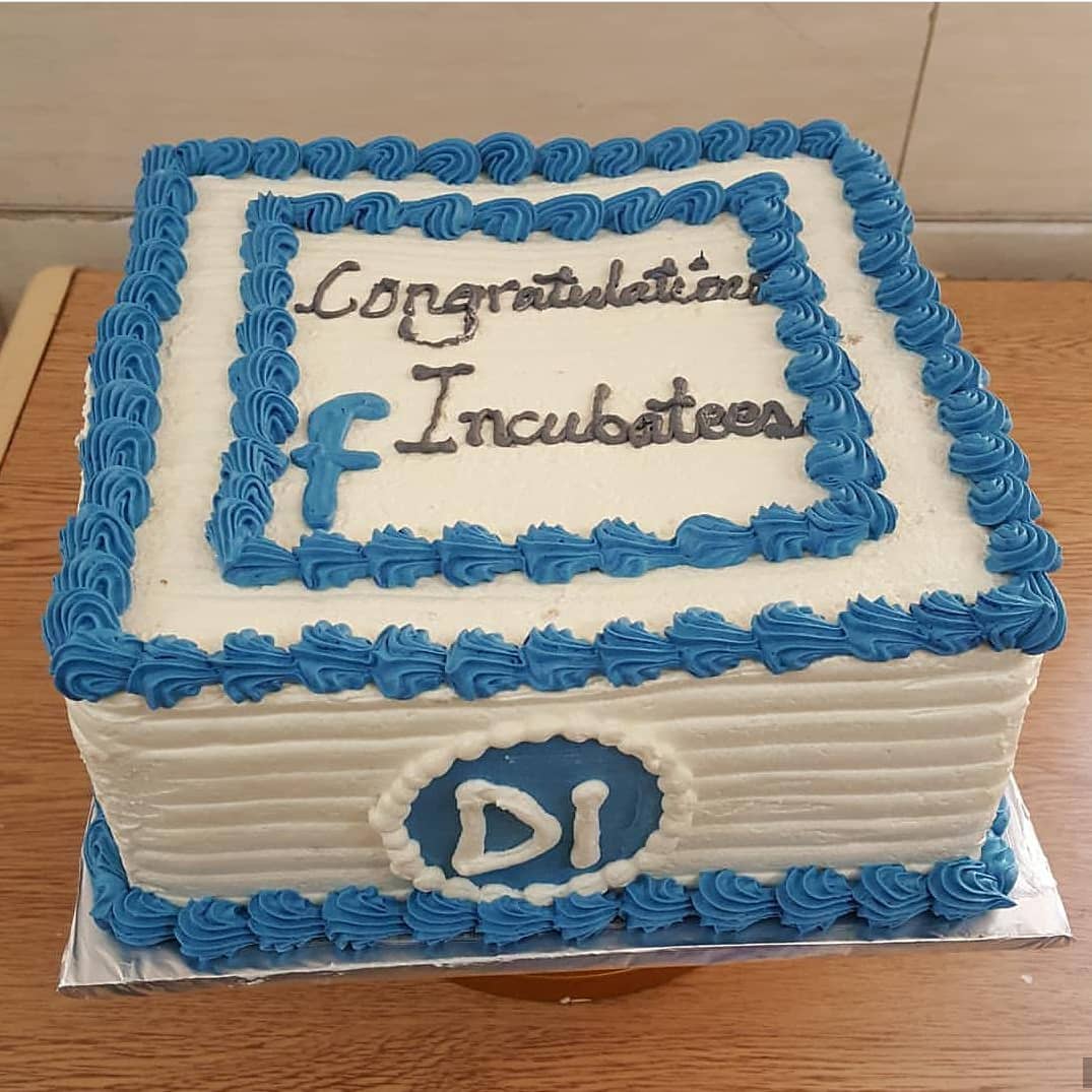 dihubkano's tweet photo. TB to our start up pre-incubation graduation at our Hub, we really had fun 🍰 🎂🎂🎉🎈 🎉... And the celebration marked the beginning of the success to all the start-ups.

#dihub #dihubstartupsgraduation  #startupincubation #facebookpreincubation #FaceBook #facebooksupport https://t.co/PcwxGf7LpI