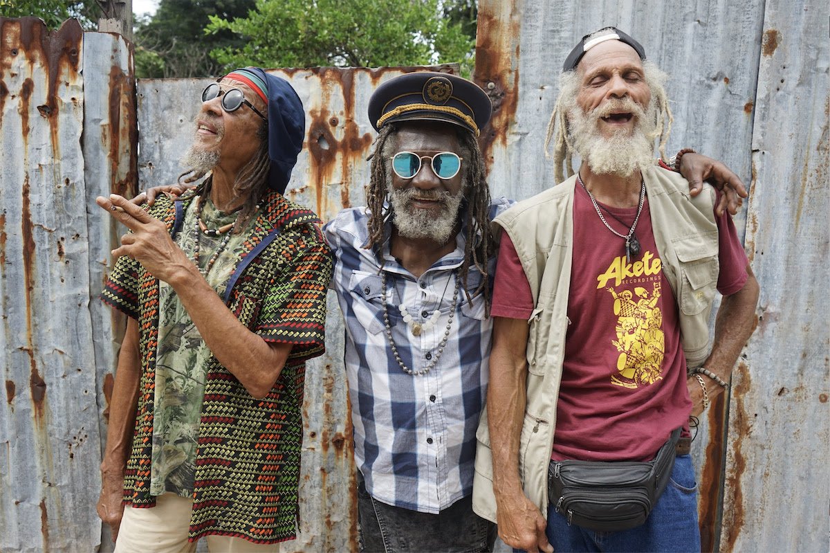 <a href="/PeterWebber/">Peter Webber</a>’s Reggae Documentary #InnaDeYard: THE SOUL OF JAMAICA to World Premiere at #Tribeca2019 Film Festival

facebook.com/PeterWebberFil…