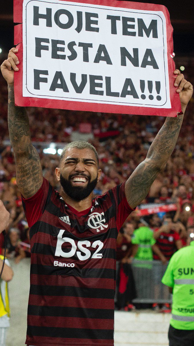 gabigol's tweet photo. #FestaNaFavela SIM!!! 🏆⚽

#IssoAquiÉFlamengo ❤🖤 https://t.co/XDKCOnCIdE