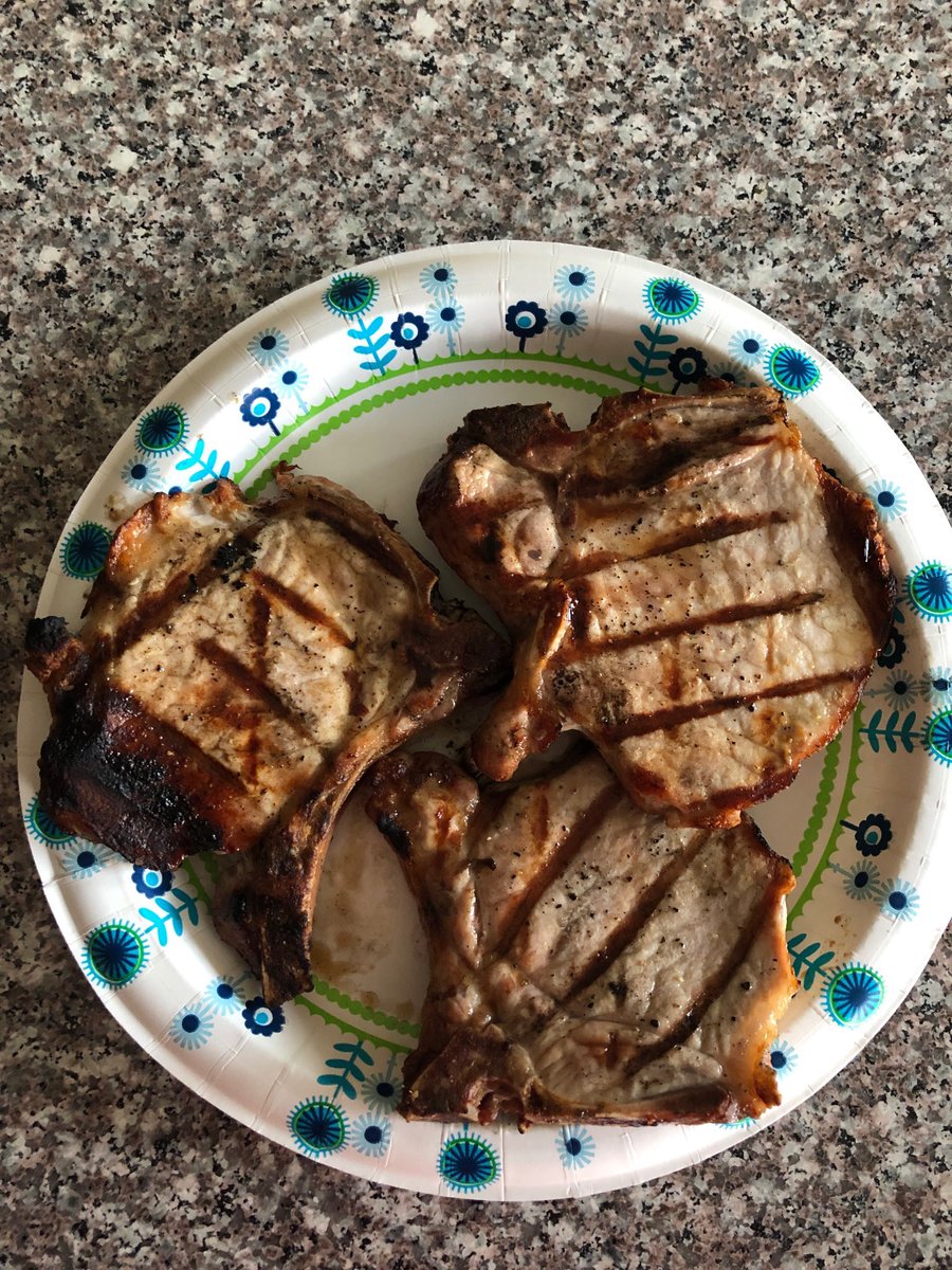 acklo63's tweet photo. Grilled pork chops for dinner tonight @Sean_C_Larkin. Come by and eat with us next time you are in Greene County. https://t.co/jaIl6Rcywy