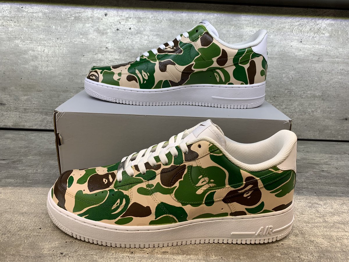 dlnqntart's tweet photo. Happy Easter! 🐇🐣 I hope you hid your eggs as well as I hid these AF1s! https://t.co/b452YXIFqM