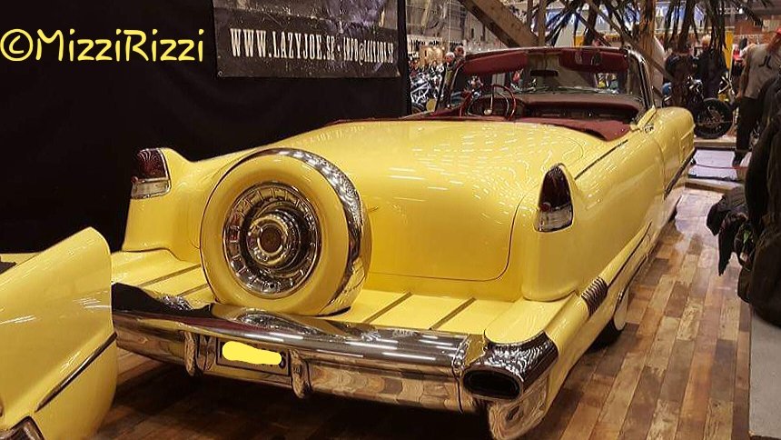 mizzi_rizzi's tweet photo. Cadillac 1956.

Fotad på: Bilsport Performance &amp; Custom Motor Show, Elmia Sweden, 2016. 

©MizziRizzi
#Cadillac1956
#Cadillac #CadillacConvertible1956
#Elmia https://t.co/BPAbDoatdn