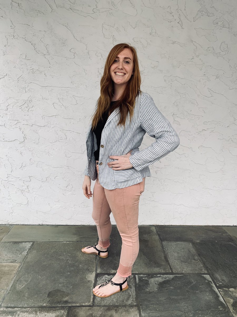 AmandaMarieLein's tweet photo. If I’m being honest I purposely protested the easter dress life and i don’t have any complaints about it. https://t.co/G7Qg2bSLlo