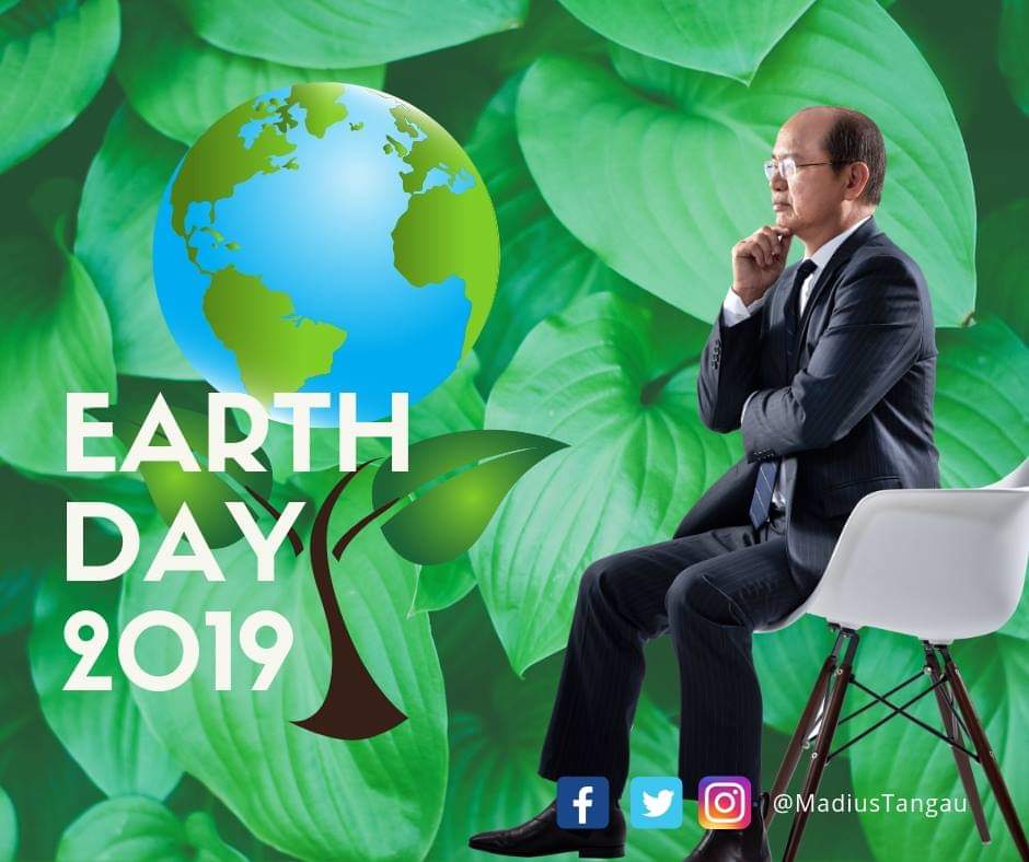 Please remember that we have inherited this Earth from our ancestors to be passed to our children. Let us come together to make our planet greener and healthier on this Earth Day and always. #EarthDay2019 #EarthDay #GreenEnvironment #GreenerPlanet

@madiustangau @nelsonwens