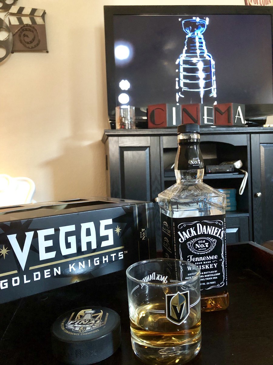 #GoKnightsGo #2019NHLplayoffs Let’s do this Jack !!! #GameKnight <a href="/GoldenKnights/">Vegas Golden Knights</a> <a href="/BarkAndreFurry/">Bark-André 🌈</a> #SharkSushiKnight #StanleyCupOrBust #VegaBorn