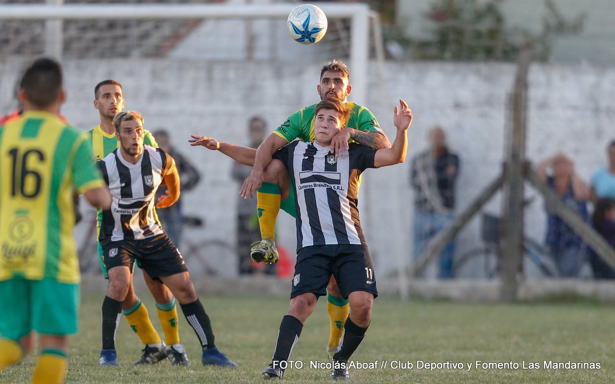 cdyflmok's tweet photo. Las Manda, ya clasificado a 8°, cayó de visitante 2 a 1 (E. Albarracín) vs El Indio.

JUVENILES: 
6° 1-0, 5° 0-2, 4° 2-3, 3° 3-2. https://t.co/9BYiFCKJrc