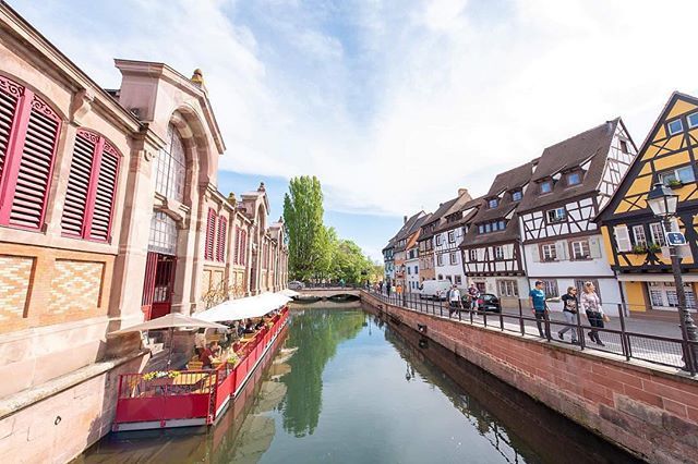 📷 @instant_nomade
Sélection <a href="/unefillenalsace/">Céline #UneFilleEnAlsace</a> - - - - - -
Balade en Alsace 🥨. Pour ce week-end prolongé, on a posé nos valises pour 3 jours en Alsace ! Au programme de la journée : visite de la belle Colmar puis passage par la route panoramique des crêtes 😍👌 et vous, vous…