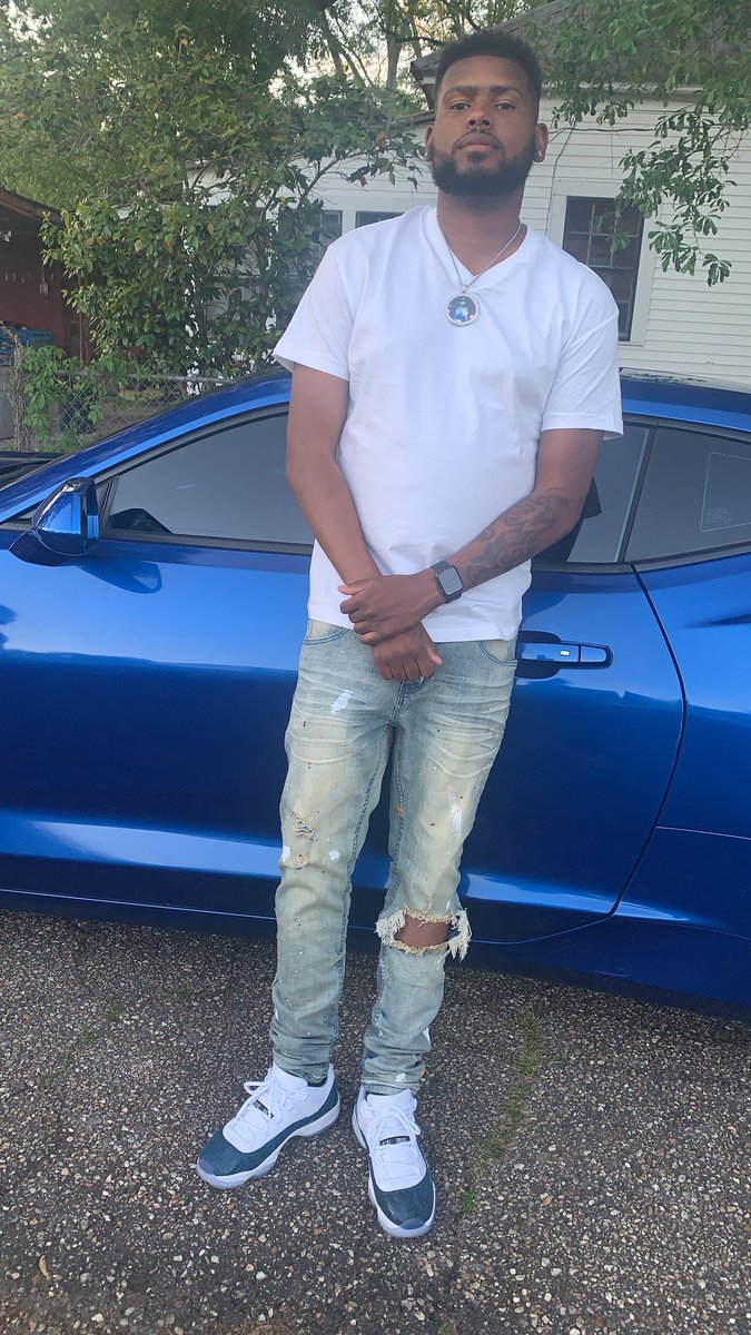 BrickfareM's tweet photo. Ima Real Nigga Da Streets Can Vouch For Me🤧‼️ #BRG🥶💙 https://t.co/xv8OugTuWQ