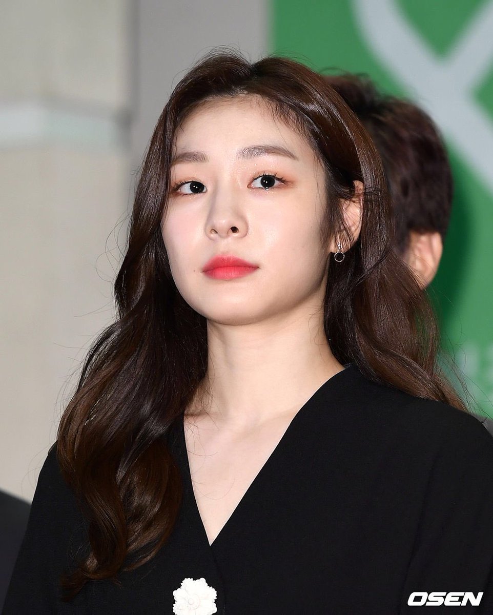 YunaPics's tweet photo. 아뇨;;; 미모 적당히 하실게여ㅠㅠㅠㅠㅠㅠㅠㅠ 오늘 왜케 예뻐요 또???? 참나ㅠㅠㅠㅠㅠㅠ 

#김연아 #YunaKim #金姸兒 #キムヨナ #QueenYuna #figureskating #OlympicChampion https://t.co/1TfiXBfVlb