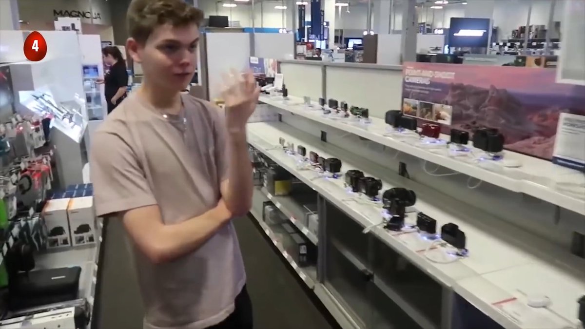 Da s’more tweet media