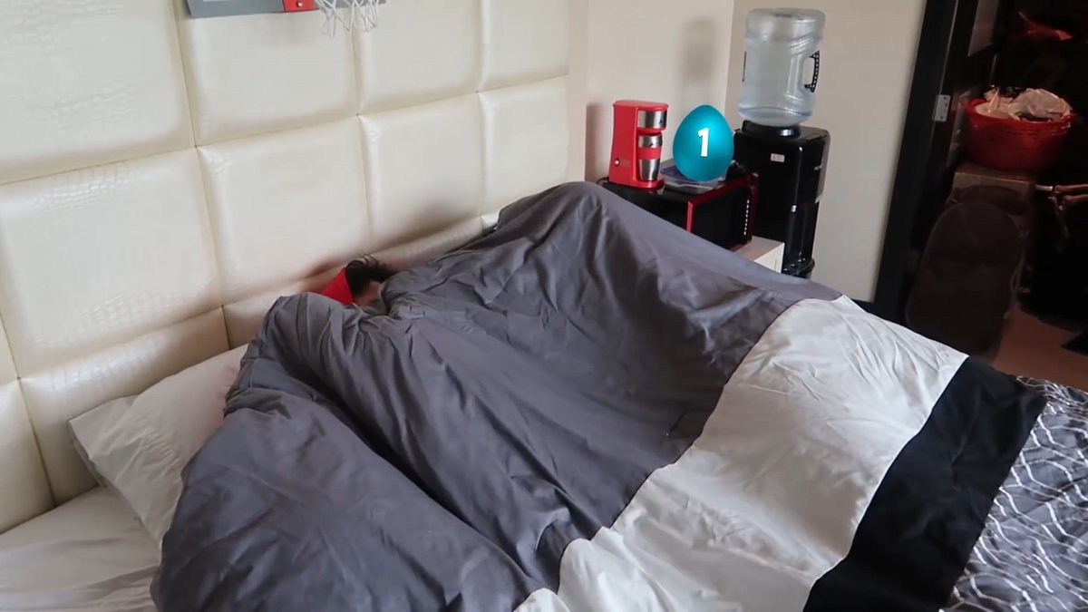 Da s’more tweet media