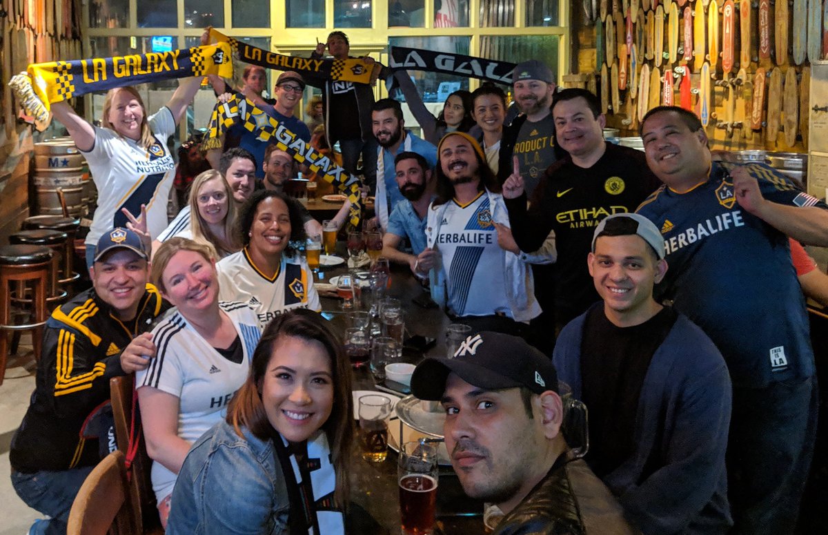SDGalaxyFans's tweet photo. Cheering on another win down here in #SanDiego! Thanks to everyone for coming out to @blindladyalehouse. See you again soon. #lavhou #racetoseise #mlssoccer @LAGalaxy #lagalaxyviewingparties #sdsoccerbars #lagalaxyinsd #mlsinsd #craftbeer #craftpizza #sdbeerbars https://t.co/qZ4B8CBxdA