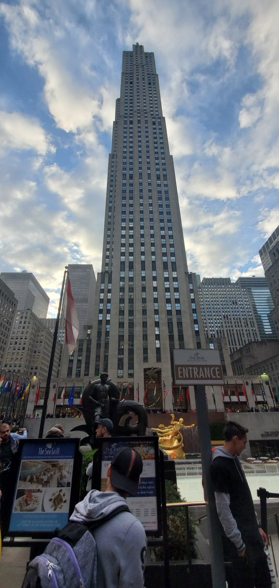 Game_Mysteries's tweet photo. Well damn today I went to
•Central Park
•Trump Tower
•Rockefeller Center
•Nintendo World Store (was closed going another day this week)
•TimeSqaure
Here's some cringy pictures of me!
#RandomEnt64 https://t.co/q3Ut5mGM6O