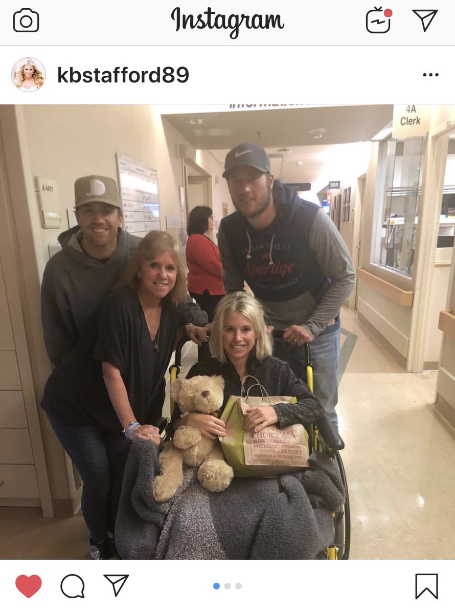 AdamSchefter's tweet image. Kelly Stafford, wife of Lions’ QB Matthew Stafford, has returned home after 12 hours of brain surgery, and on Instagram, she thanked all for their thoughts and prayers.