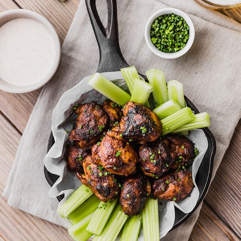 New #ketorecipe for you guys! #buffalosauce smothered chicken pieces buff.ly/2WkAkjo