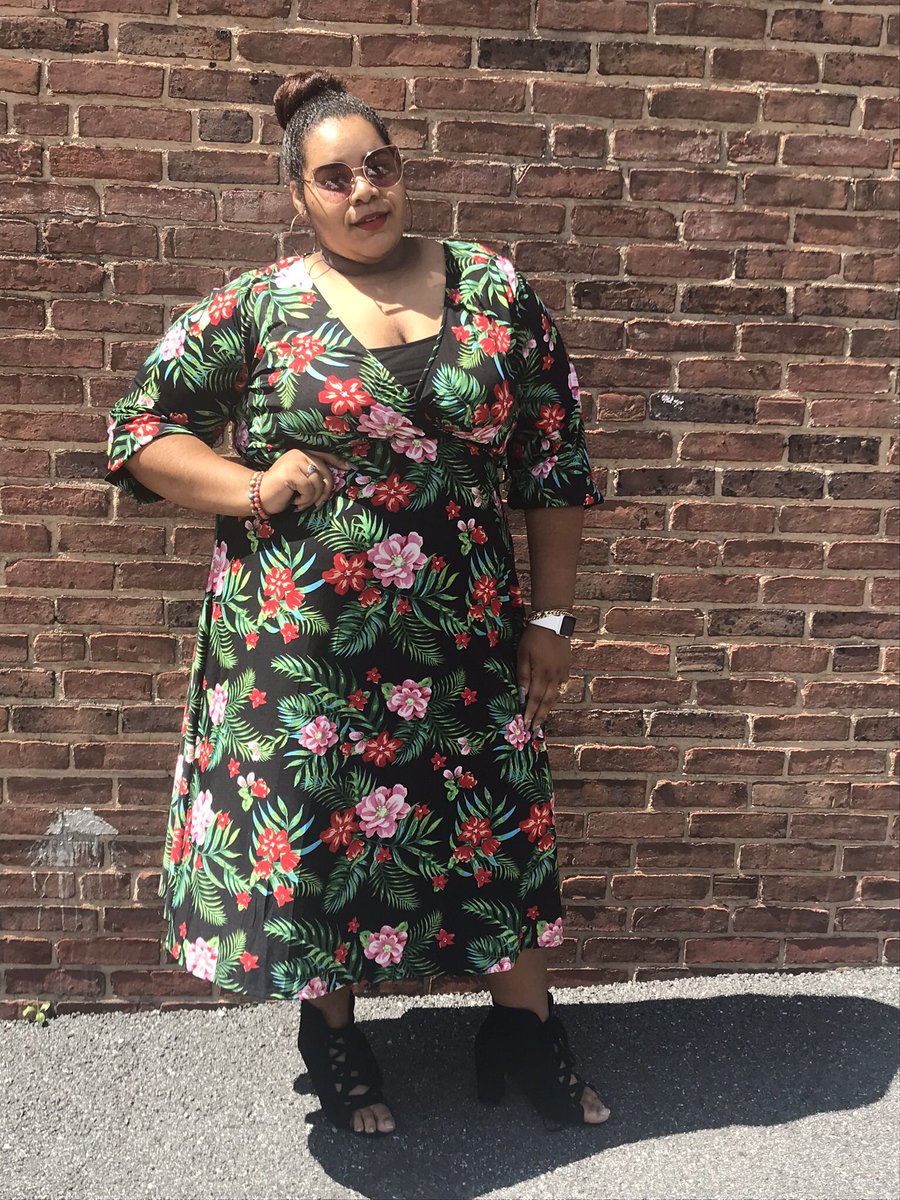 ChontelMonae's tweet photo. Spoiler Alert: The Tomb was empty🙌🏾! On this day the Son Rose! ☀️
 
#HappyResurrectionSunday #HeGotUp #CMonae👸🏽 #Sacrifice #Grateful #heroseforyouandme https://t.co/6NUNIBguxE