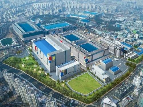 Samsungが5nmプロセスの開発を完了、2020年に量産
eetimes.jp/ee/articles/19…