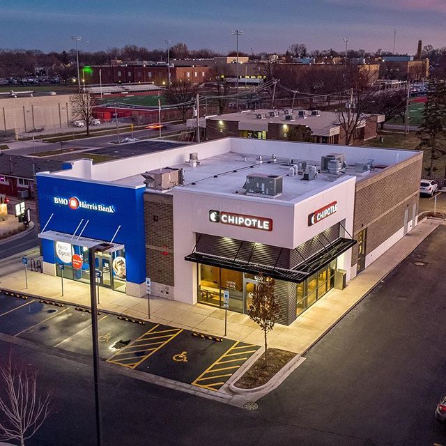 Vequity's tweet image. Get your ATM cards out, it’s time for a burrito #retail #realestate #construction #shoppingcenter bit.ly/2DldaCj