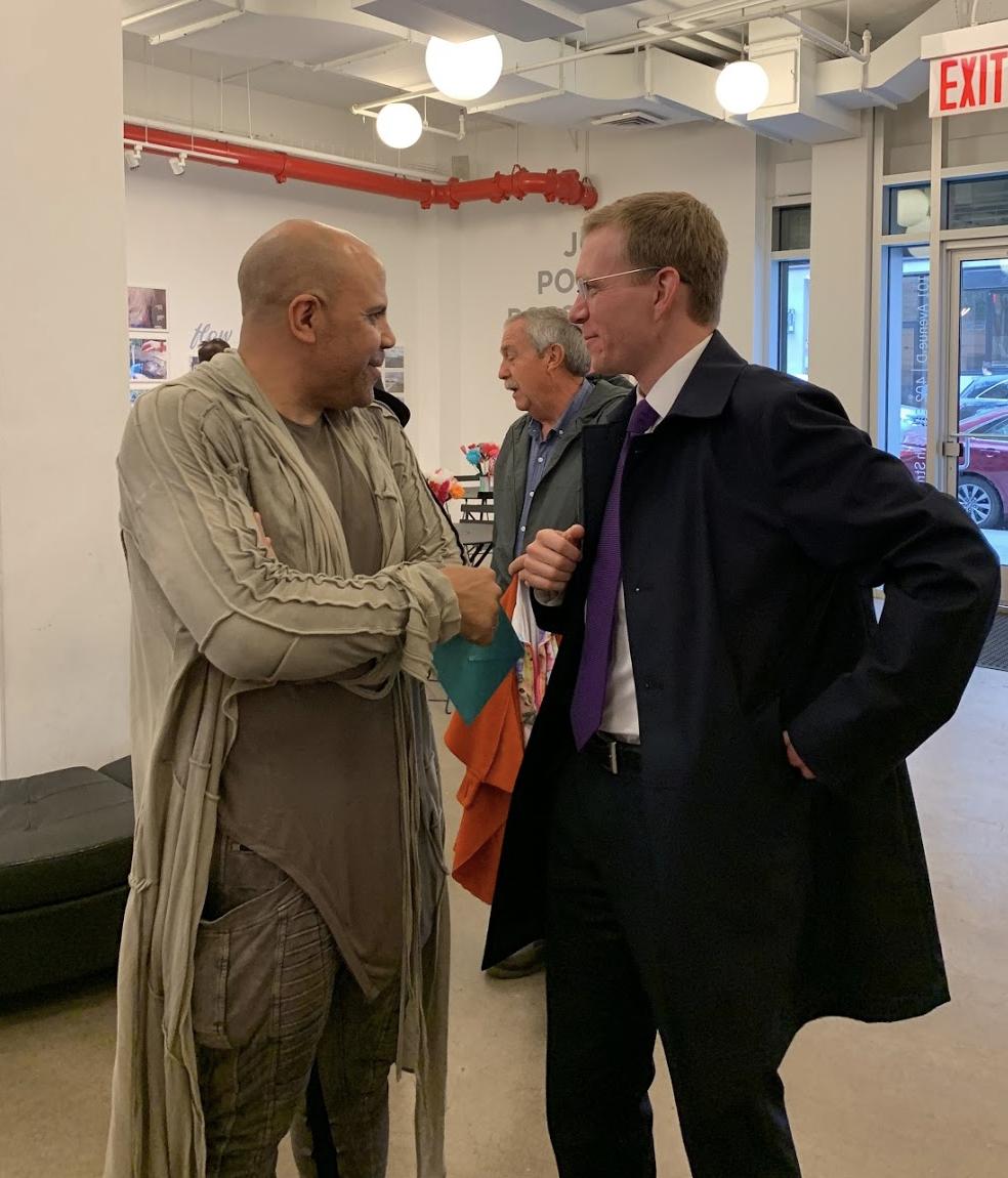 DEACTIVATED tweet media