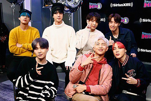 Billboard_JAPAN's tweet photo. BTS (防弾少年団)、最新ALで3度目の全米1位獲得　1年以内での達成はグループとしてザ・ビートルズ以来 https://t.co/Lc6A3Q2KIr https://t.co/9Qvj5VvNjE
