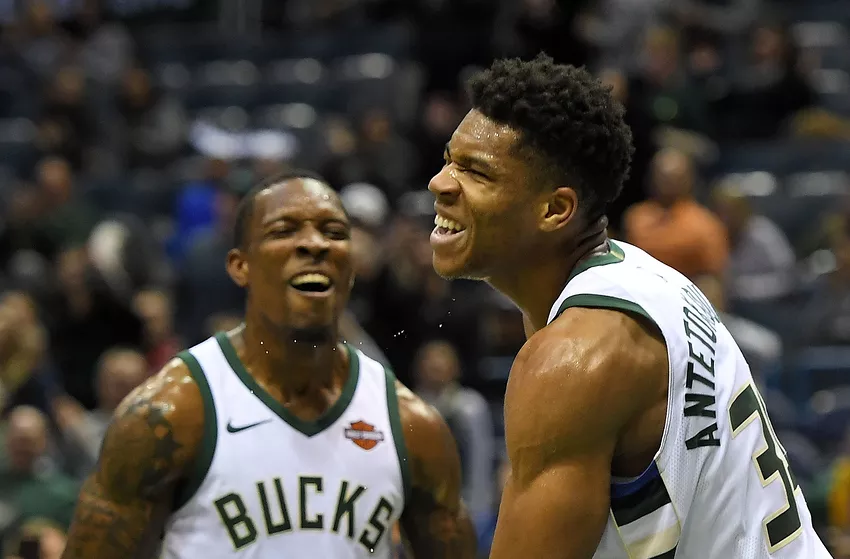 BLEDSHOWLOL's tweet photo. Eric Bledsoe: Hey Giannis
Giannis: Hey Eric, wanna hear a funny joke
Eric: What is it?
Giannis: You being a bad PG!
Eric: HAHAHAHHAH! GOOD ONE GREEK FREAK!
*Giannis And Eric later went out to eat some Culvers*
Like And RT for me funny memes ! 🤣 https://t.co/H9xh0Ukr74